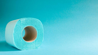 蓝色的卷现代厕所。。。纸蓝色的背景纸产品纸板袖卫生目的纤维素图样容易撕裂压花画复制空间