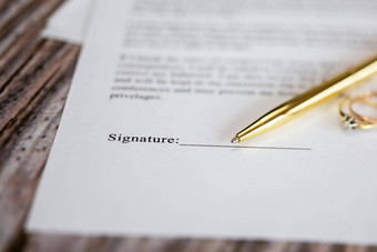 婚姻合同金婚礼环黄金笔婚前协议宏关闭标志signanture文档协议概念