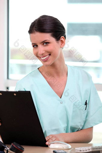 护士前面电脑