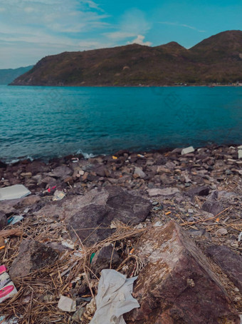 环境灾难生态污染垃圾<strong>分散</strong>地面浪费海问题污染环境地球生态未经授权的转储垃圾在户外