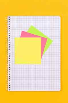 记事本黏糊糊的笔记黄色的表格