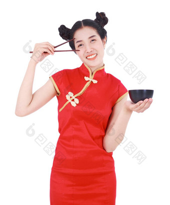 快乐女人穿中国人<strong>旗袍</strong>衣服筷子碗孤立的白色背景