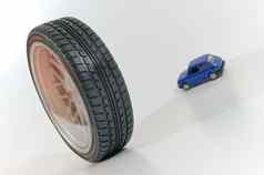 车玩具轮胎比例