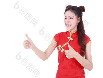 女人穿红色的<strong>旗袍</strong>拇指概念快乐中国人一年孤立的白色背景