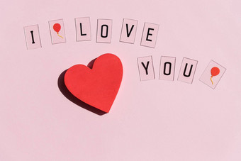 爱文本写粉红色的背景红色的心快乐情人节一天主题爱木信块爱的积极的情绪独家的关系问候卡