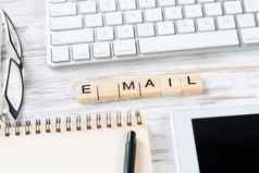 电子邮件市场营销概念信多维数据集