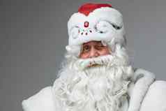 很高兴圣诞老人老人白色胡子