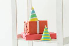 帽视锥细胞生日礼物盒子生日假期聚会，派对概念
