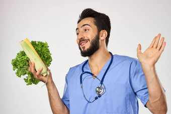 快乐的营养师<strong>医生蔬菜</strong>手听诊器治疗