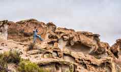 风景岩石山地由于玻利维亚景观摄影师