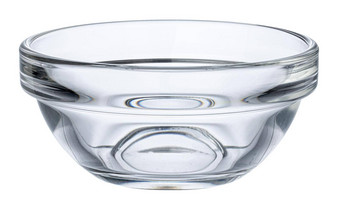 空玻璃碗孤立的白色背景