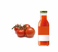完整的玻璃新鲜的番茄汁西红柿