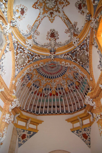 巴洛克式的圆顶天花板细节大教堂教堂