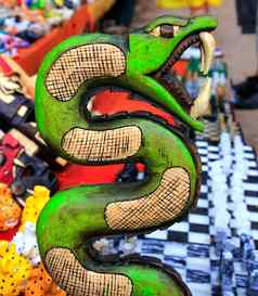 奇红玫瑰蛇玛雅蛇手工艺墨西哥