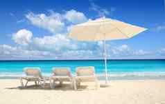 加勒比海滩阳伞白色伞吊床