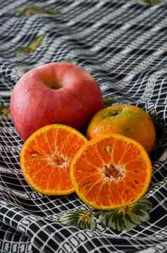苹果橙色织物