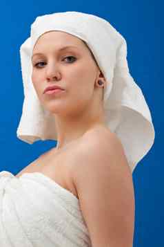 女人毛巾水疗中心治疗