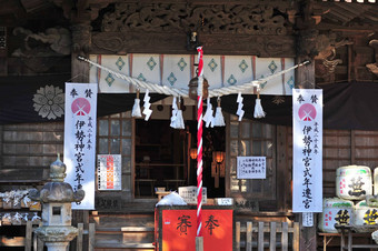 木<strong>日本神社</strong>