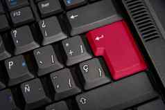 黑色的键盘红色的关键