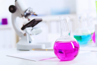 化学实验室玻璃器皿颜色液体