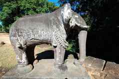 大象雕像东梅邦柬埔寨