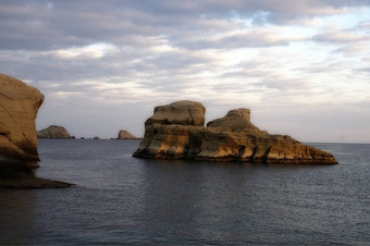 萨拉基尼科米洛斯岛岛