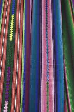 色彩斑斓的毯子