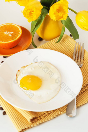 炒<strong>鸡蛋橙子</strong>早餐