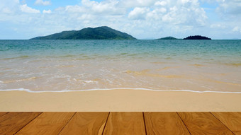 夏天时间概念不错的海滩甲板