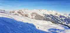 人滑雪滑雪板冬天体育运动度假胜地瑞士