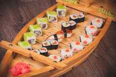 寿司卷集船板