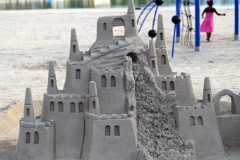 美丽的<strong>沙子城堡</strong>海滩