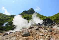 大涌谷谷火山谷活跃的硫热