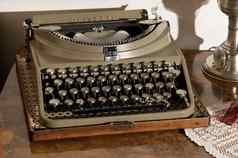 历史可移植的打字机