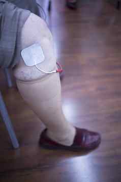 病人膝盖物理治疗rehabiliation治疗