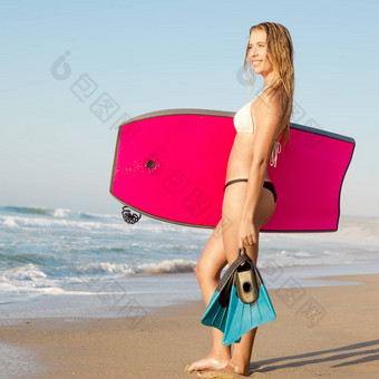 女bodyboarder