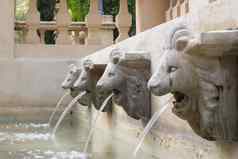 水流雕像头狮子公共公园泰国