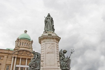 女王维多利亚雕像