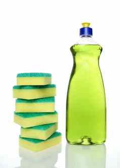 瓶绿色洗碗液体海绵