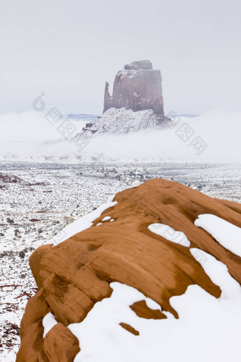 手套纪念碑谷国家公园冬天犹他州arizo