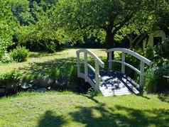 小木桥花园