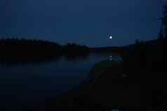 野营湖诺德马卡完整的月亮