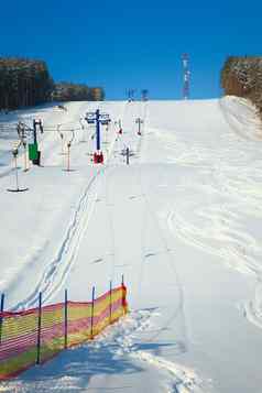 高山滑雪度假胜地