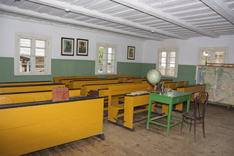 教室学校