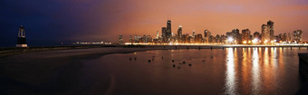 色彩斑斓的日落芝加哥