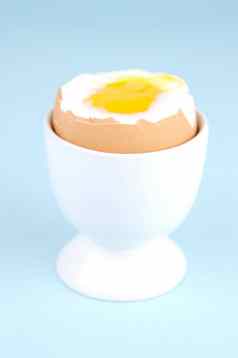 硬煮熟的鸡蛋