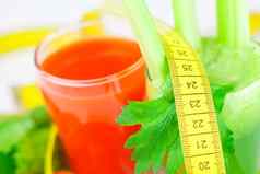 测量磁带玻璃芹菜汁玻璃胡萝卜汁
