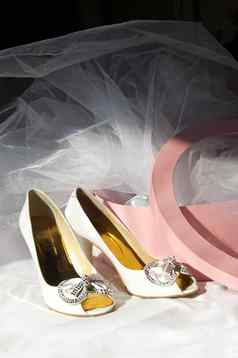婚礼鞋子盒子面纱