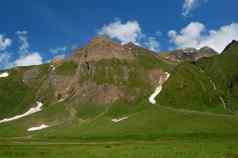 夏天高山山峰