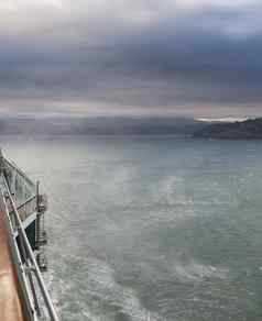 风鞭子喷雾海洋惠灵顿港